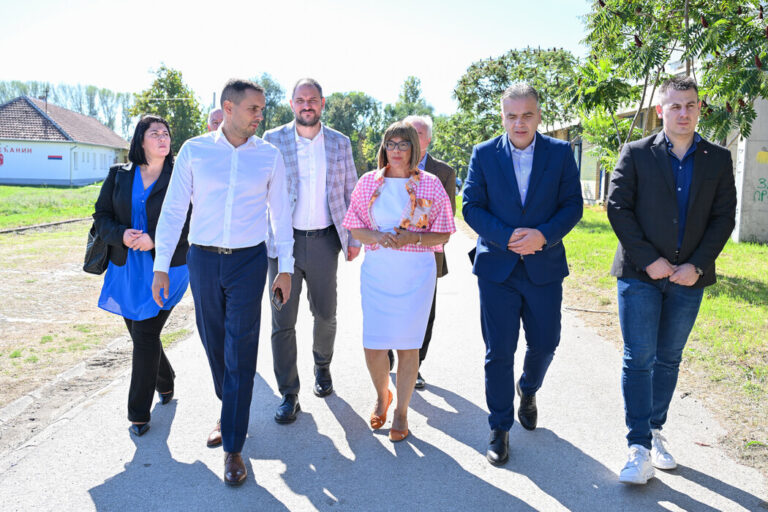 Председница Покрајинске Владе посетила Сечањ