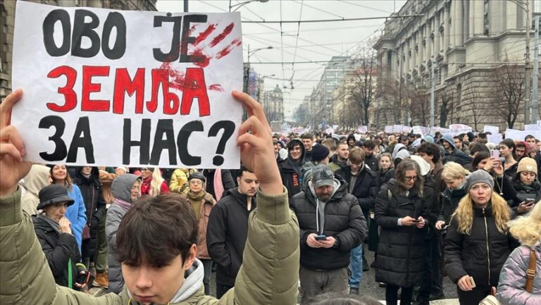 У суботу најављена блокада моста у Сечњу