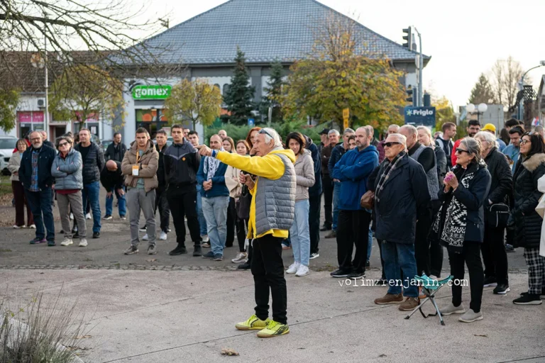 У Сечњу на отвореном одржана промоција књиге „Мит о балканском тигру“